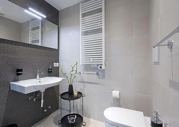 Ricky's Luxury ميسانو ادرياتيكو